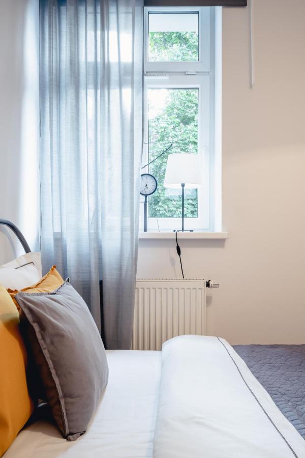Pamiatkowa 11, 2 Rooms, Self Check In 24h