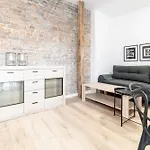 Apartamenty Pamiatkowa 11, 2 Rooms, Self Check In 24H