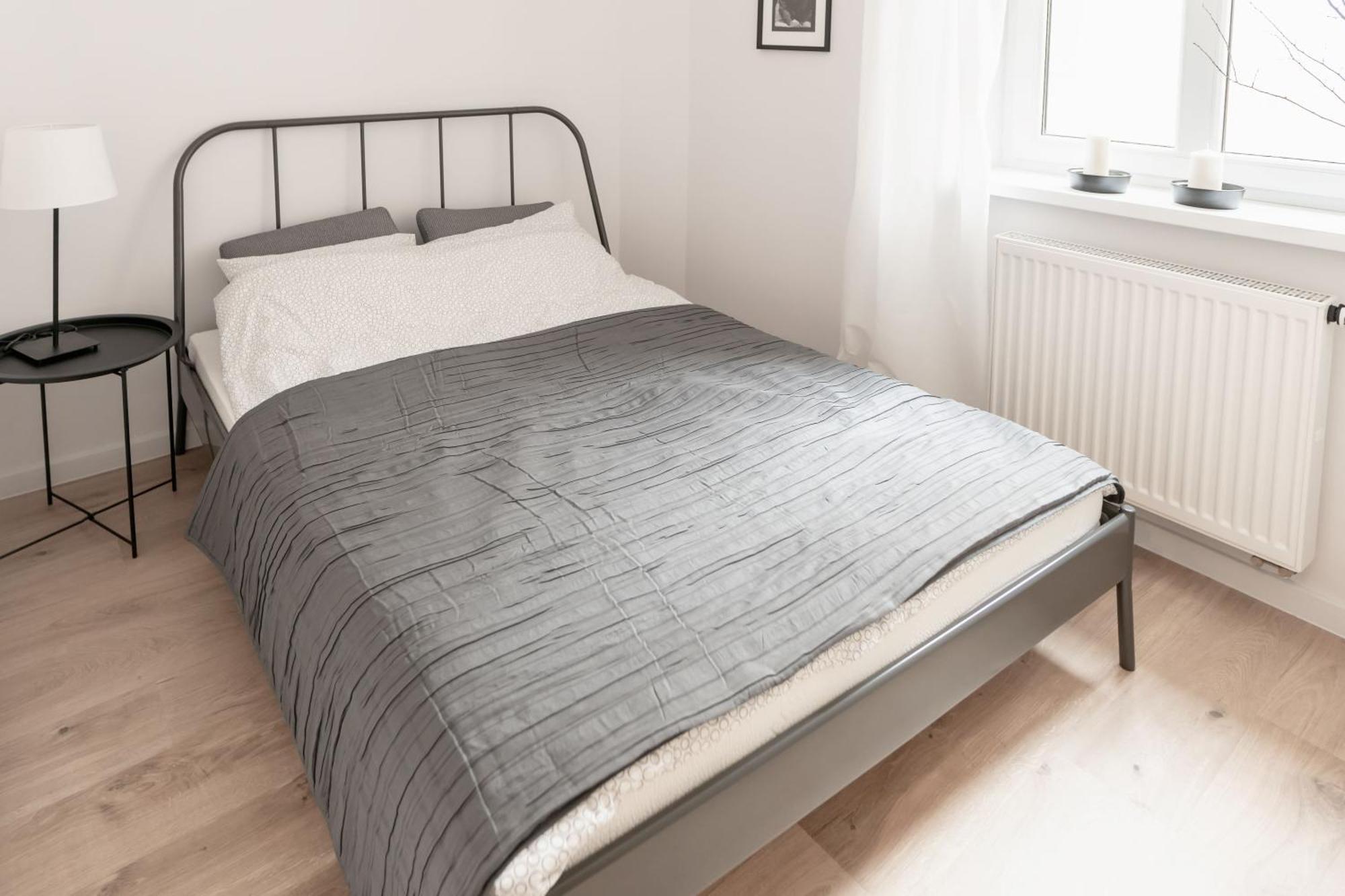 Pamiatkowa 11, 2 Rooms, Self Check In 24h Apartament